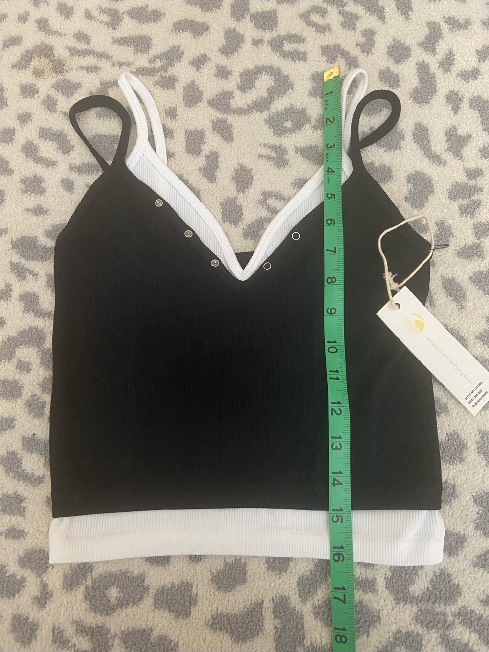 OCEAN DRIVE BLACK AND WHITE LAYERED HENLEY RANK TOP SIZE OS - Picture 7 of 8